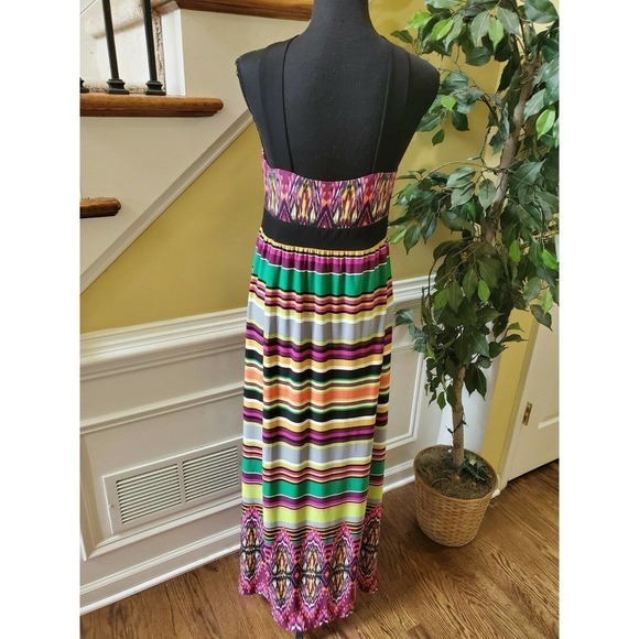 Emma & Michelle Medium Halter Tie Maxi Dress - Picture 8 of 12